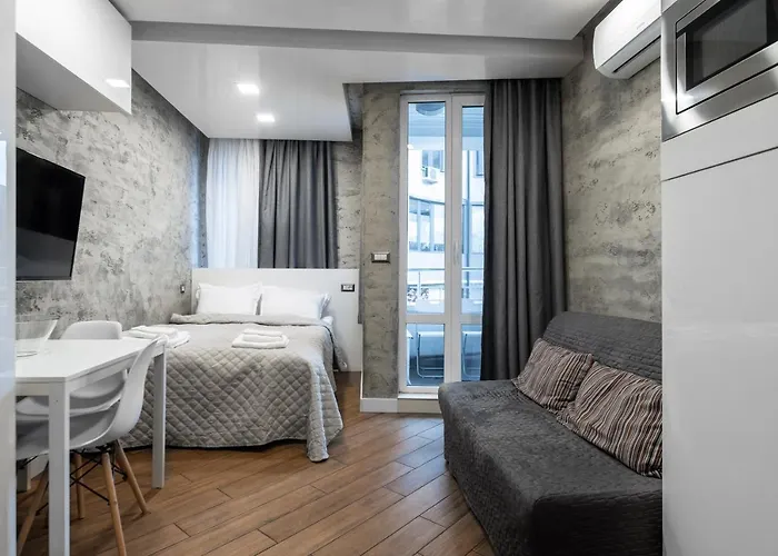 Luxury Studio Silver